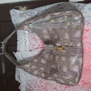 G I L L snakeskin print leather purse never used!
